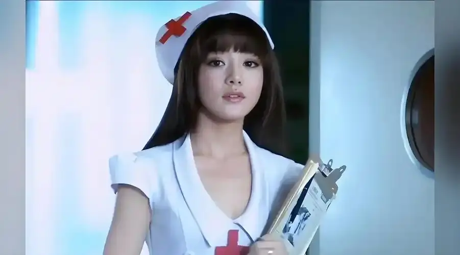 热播法国满天星《急救护士》4K超高清免费在线看-《急救护士》医疗题材大片全季内容无删减，体验“感官核弹”-蜜桃影院