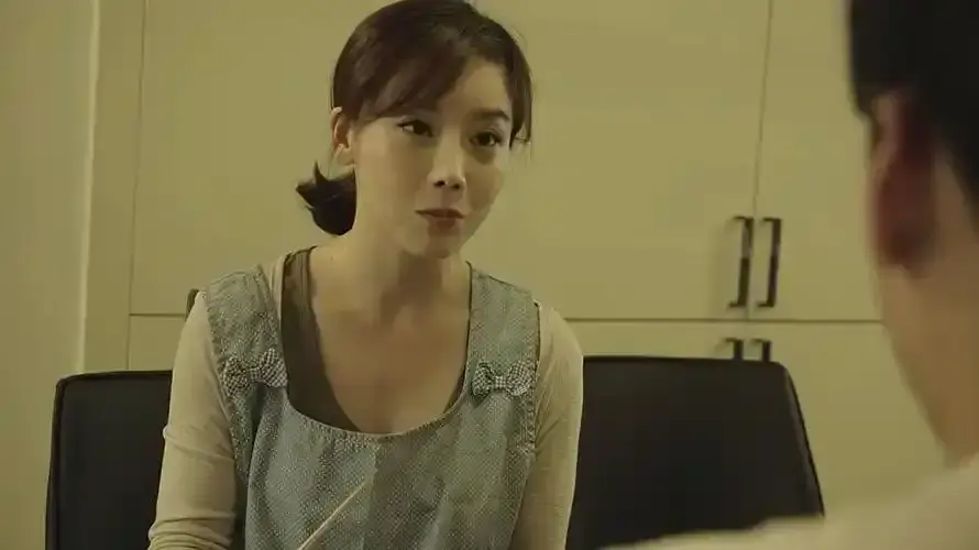 《妈妈的职业》1080P高清全集在线观看 未删减中字完整版 妈妈的职业夸克迅雷网盘资源一键保存 职场母亲隐秘人生