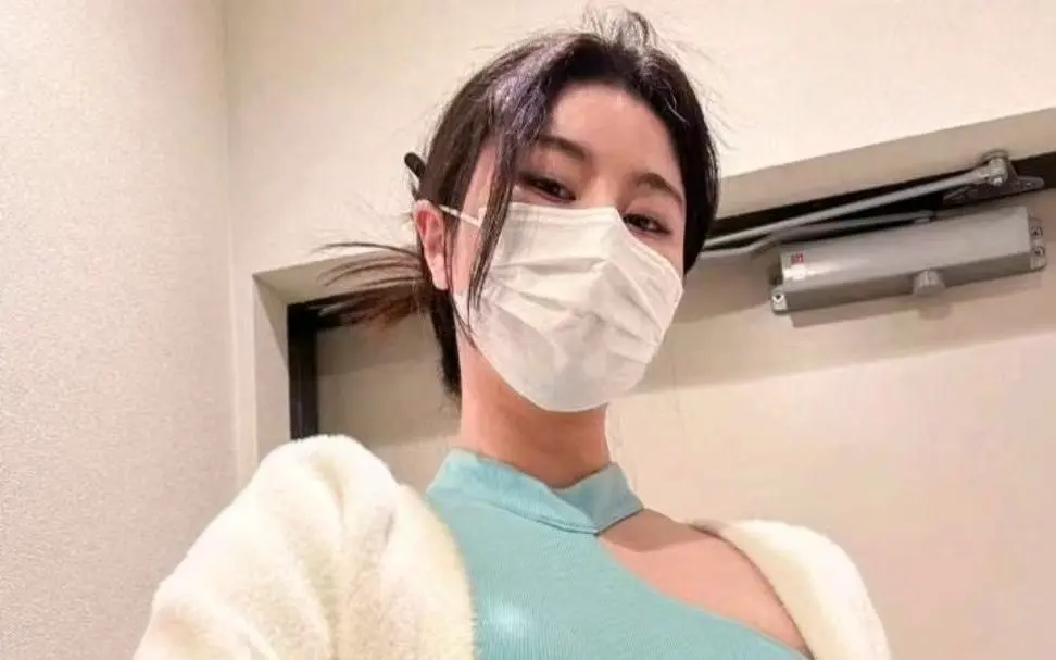 限时抢先看《OnlyFans每日大赛》徐雅完整版 - OnlyFans每日大赛抖音热推 - 无广告流畅观看徐雅精华