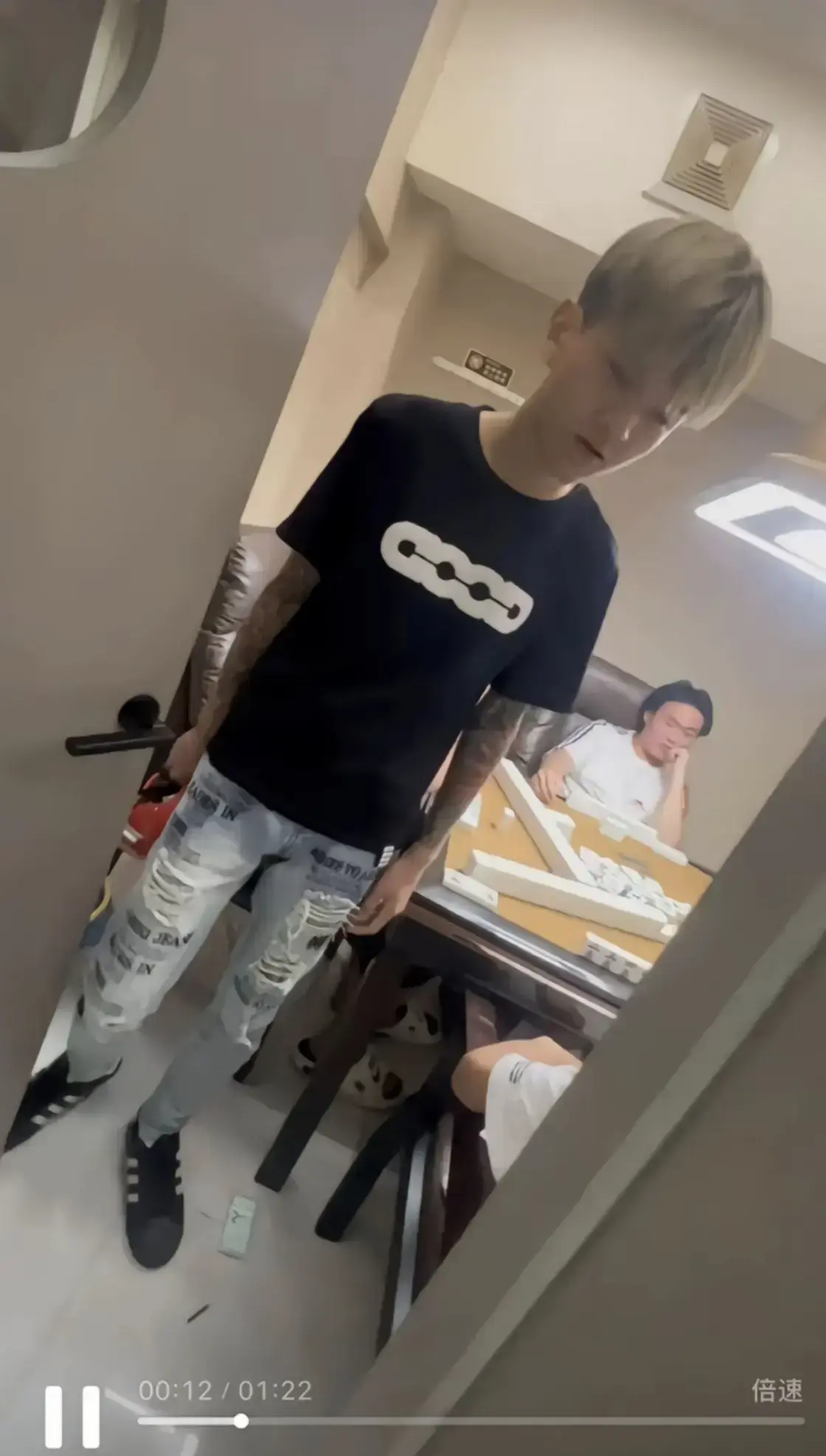 《国服达摩潮汕网红事件》全记录-麻将室里女票被摸手冲突爆发-潮汕网红冲突精彩呈现