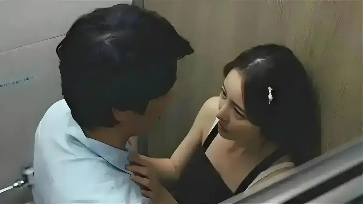 韩国伦理片《善良的小姨子》未删减蓝光4K正片在线播放-夸克网盘独家资源-《善良的小姨子》原盘无删减全片-极速高清无广告观看