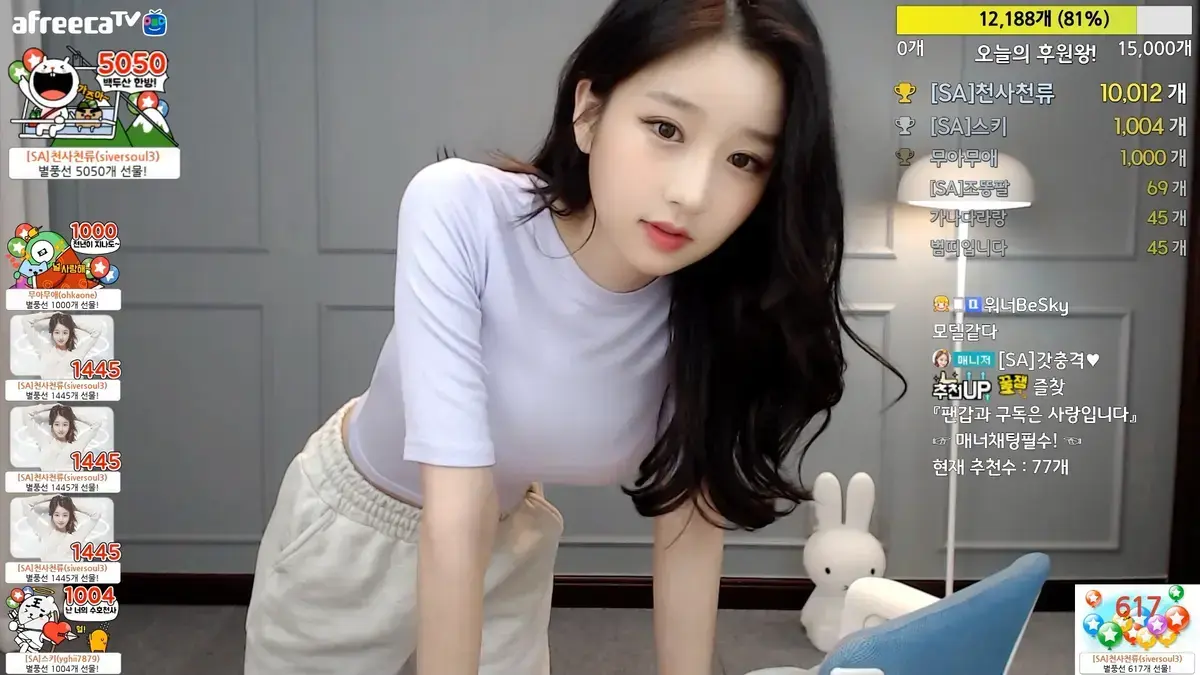 《onlyfans每日大赛徐雅》高光合辑 - 8月超清版 - 快手爆款反套路瞬间全集在线看