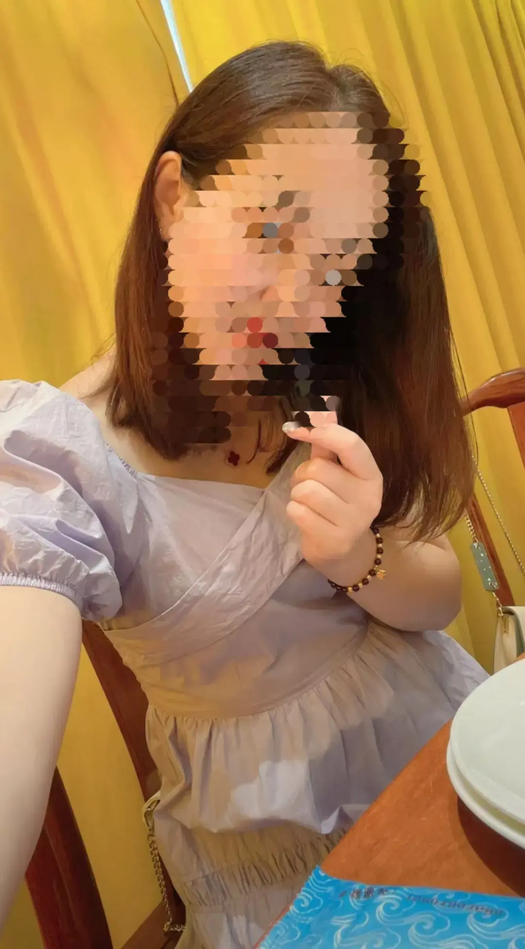 《盐城金店一拖三事件》