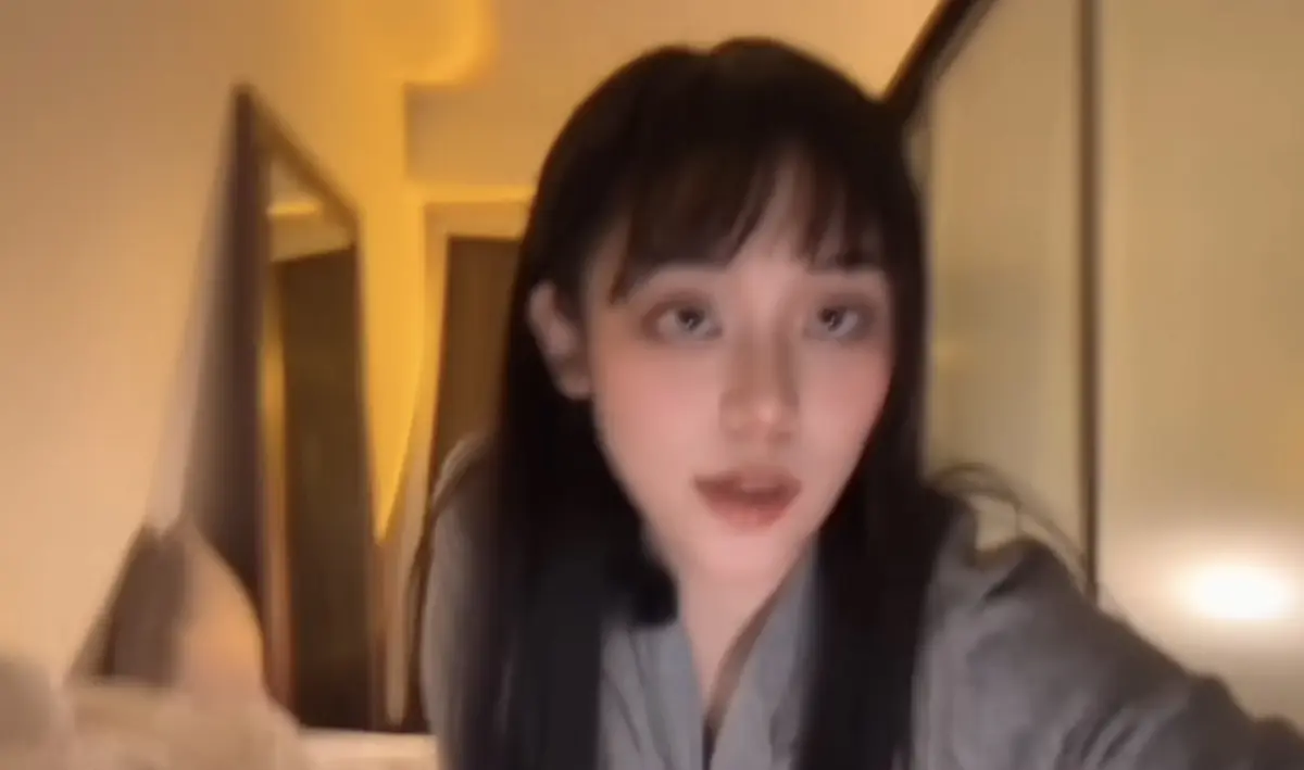 人气女神《yum707》yumyum707玉米早期作品合集-无删减免费手机在线观看-百度网盘流畅播