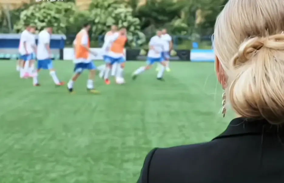 《Footballers'Moms》1080P高清无删减-法国电影《足球队的女老板们》footballersmoms全集在线观看-VS影视