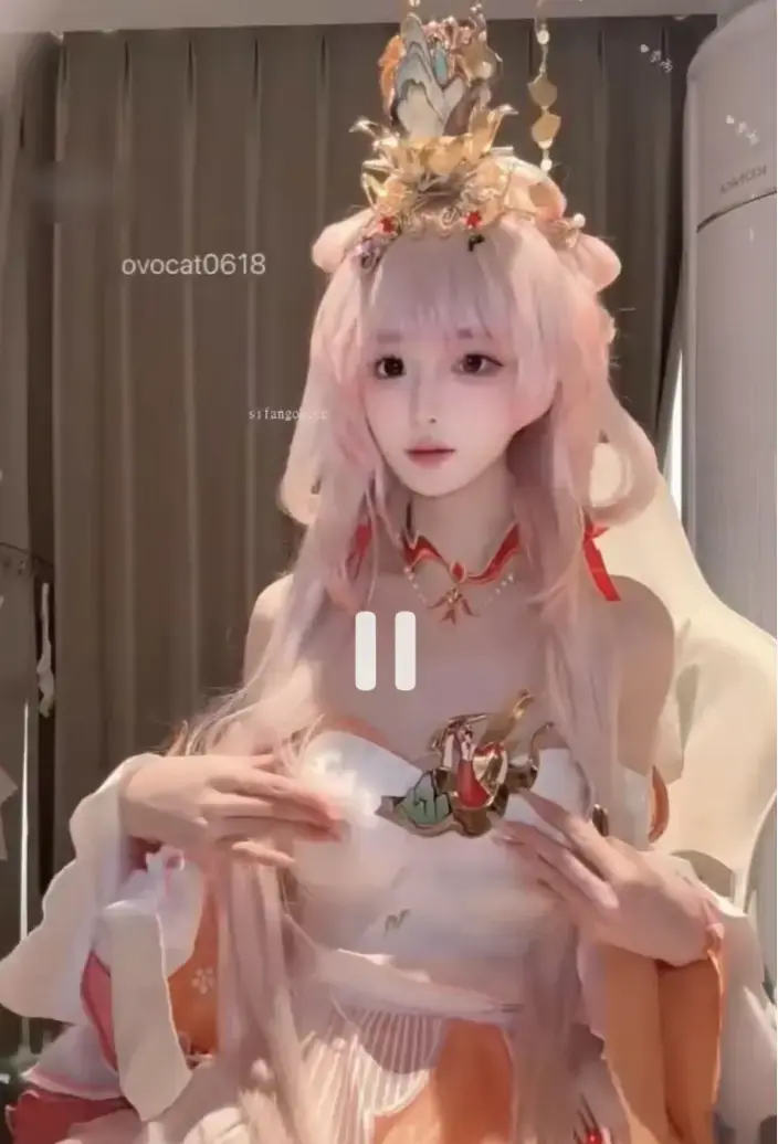 《季雨》来袭！全网高人气cos女神季雨，西施cosplay超惊艳，免费在线观看高清cos作品合集，无删减全集持续有效！