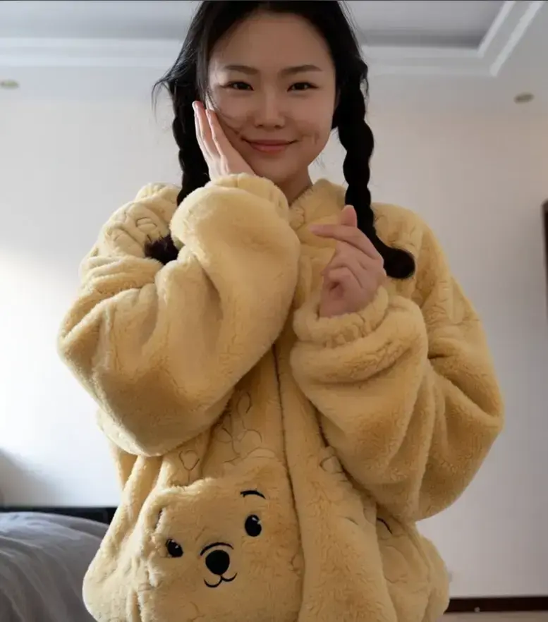 超火《建始网红爱糖糖视频》，建始网红女子发班级群风波原版_1080P未删减高清_免费看 家长群炸锅《建始网红爱糖糖视频》全记录_流畅不卡顿